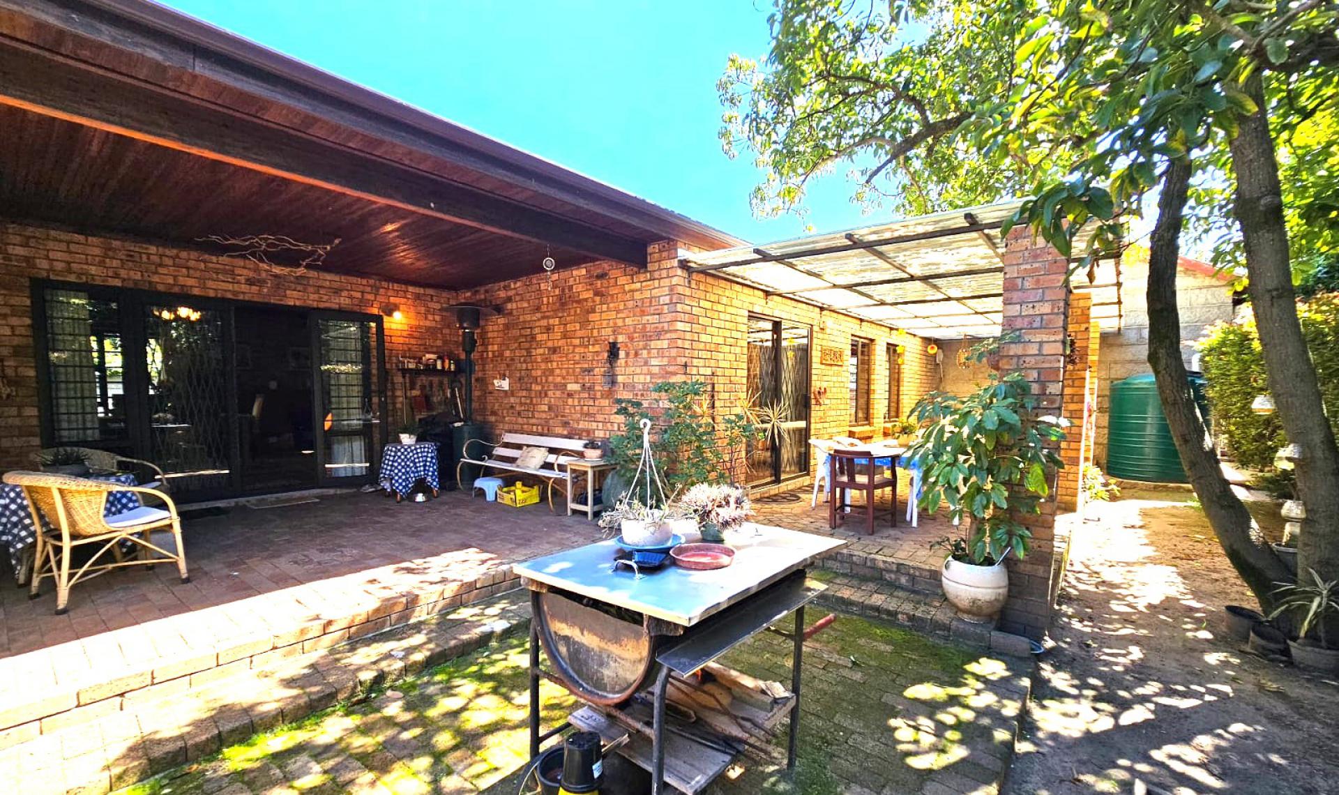  of property in Paarl