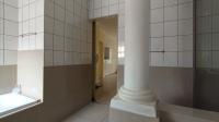 Main Bathroom - 10 square meters of property in Moreletapark