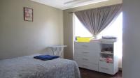 Bed Room 2 - 16 square meters of property in Townsview