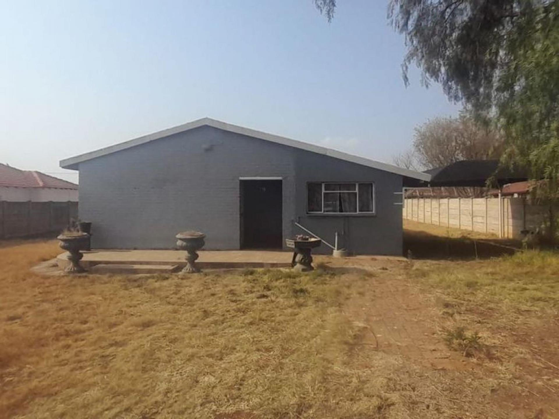  of property in Riversdale