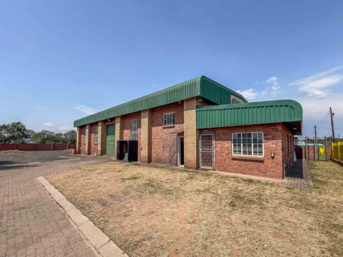 Commercial for Sale For Sale in Emalahleni (Witbank)  - MR651101