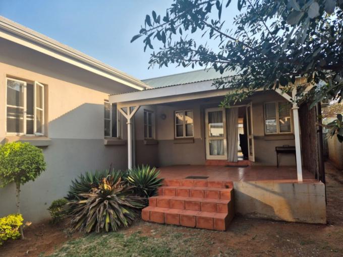 3 Bedroom House for Sale For Sale in Waterval East - MR651102