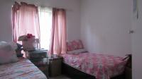 Bed Room 1 - 13 square meters of property in Paulshof