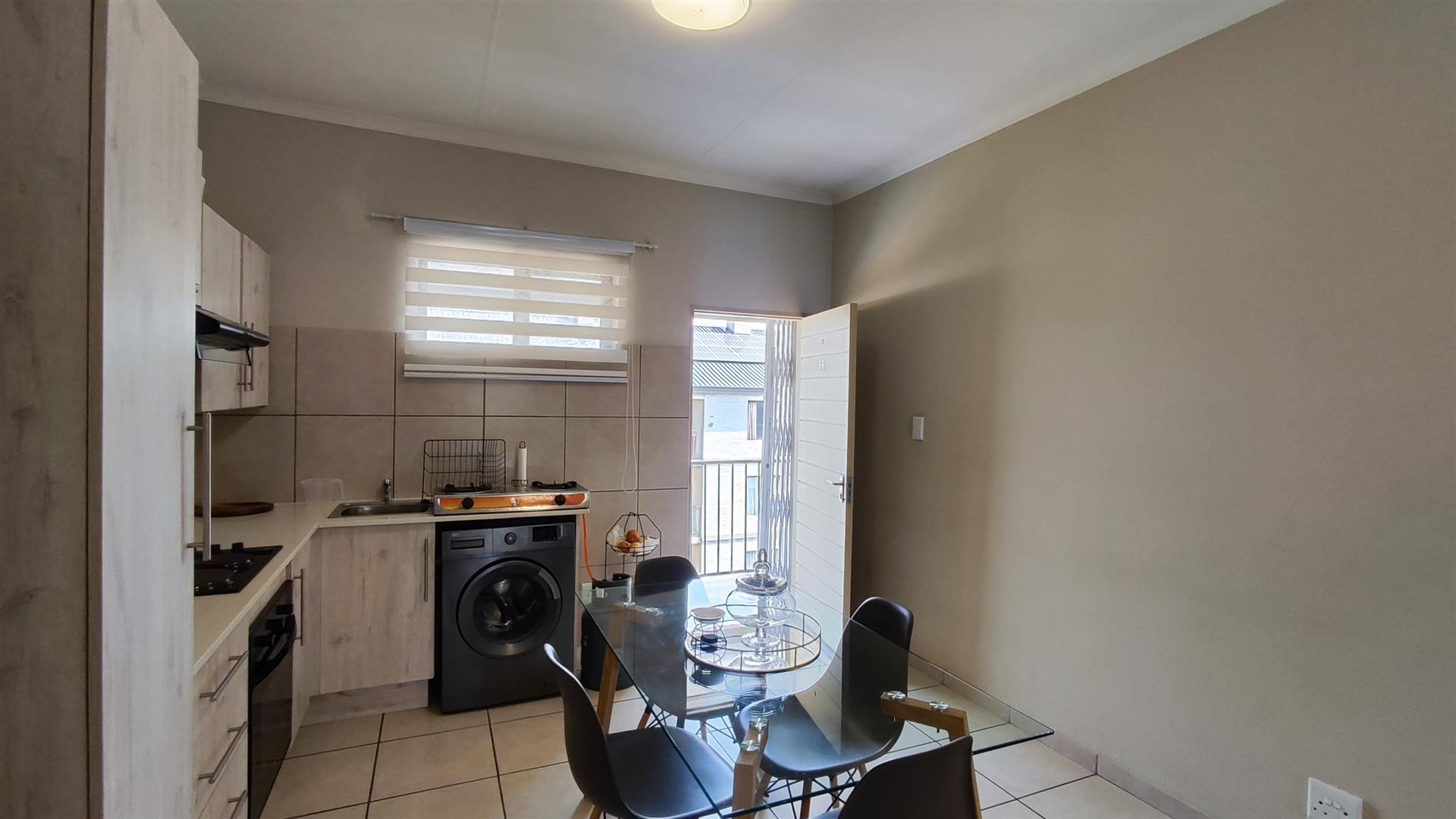 Kitchen - 16 square meters of property in Brentwood