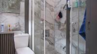 Bathroom 1 - 4 square meters of property in Horison