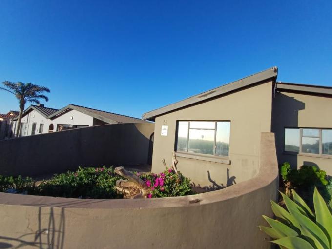 3 Bedroom House for Sale For Sale in Vredenburg - MR651465