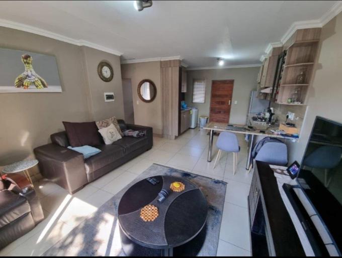 2 Bedroom Apartment for Sale For Sale in Pretoria North - MR651505