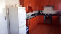 Kitchen - 16 square meters of property in Secunda