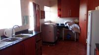 Kitchen - 16 square meters of property in Secunda