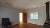 Lounges - 33 square meters of property in Westdene (JHB)