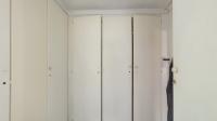 Main Bedroom - 27 square meters of property in Westdene (JHB)