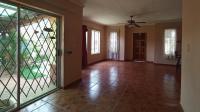 Dining Room - 8 square meters of property in Eloffsdal