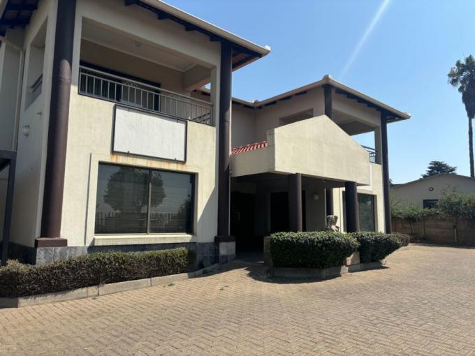 Commercial for Sale For Sale in Emalahleni (Witbank)  - MR651708