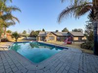  of property in Brackendowns