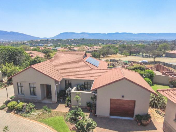 2 Bedroom House for Sale For Sale in Hartbeespoort - MR651740