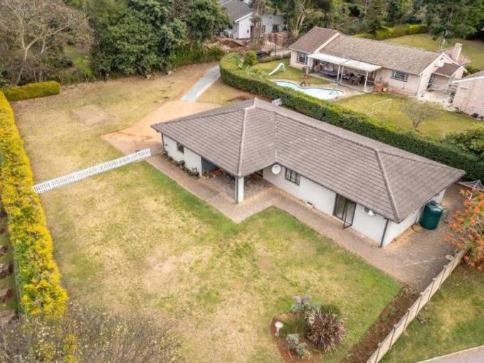 3 Bedroom House for Sale For Sale in Hillcrest - KZN - MR651867