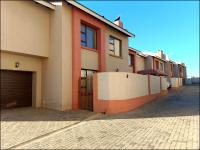 3 Bedroom 3 Bathroom Duplex for Sale for sale in Bendor