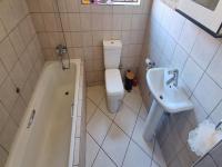 Main Bathroom of property in Bloemfontein