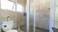 Main Bathroom - 5 square meters of property in Amanzimtoti 