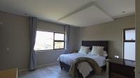 Main Bedroom - 24 square meters of property in Witkoppen