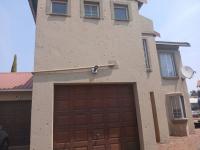 3 Bedroom 2 Bathroom Simplex for Sale for sale in Rustenburg