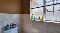 Bathroom 1 - 4 square meters of property in Elspark