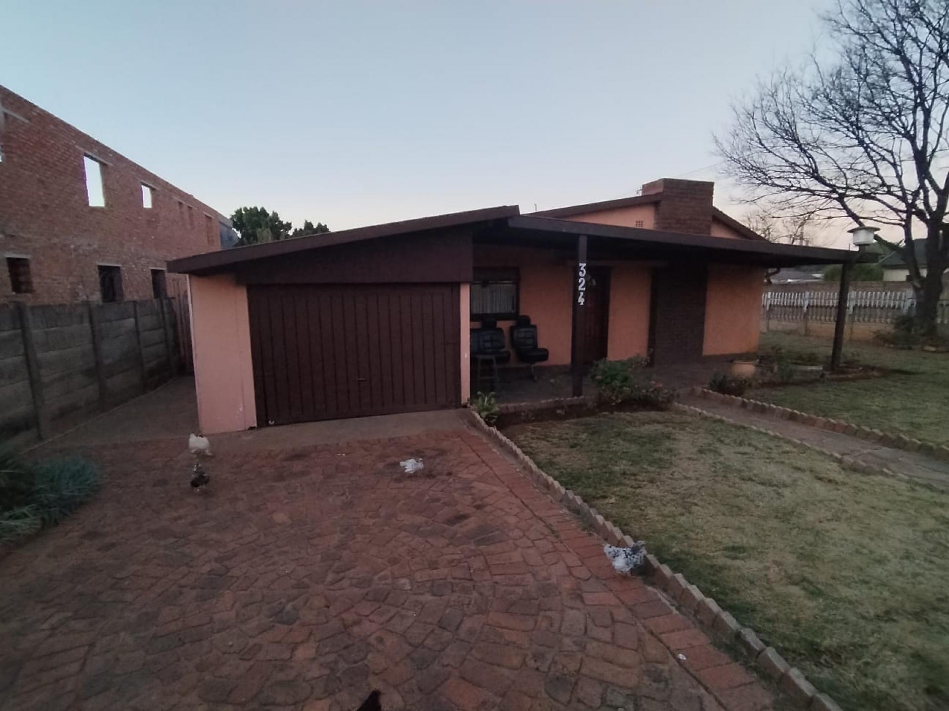  of property in Hermanstad