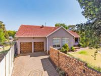 Front View of property in Constantia Kloof