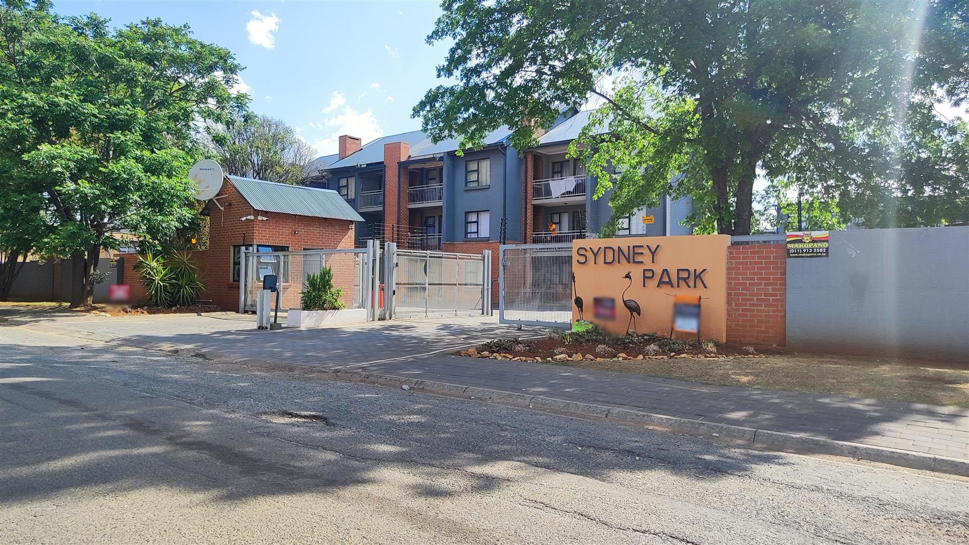 Front View of property in Jansen Park