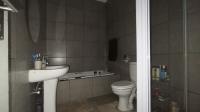 Bathroom 1 - 6 square meters of property in Jansen Park