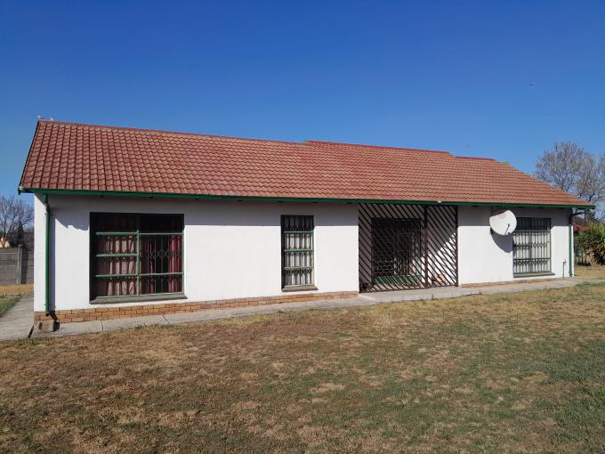 3 Bedroom House for Sale For Sale in Secunda - Private Sale - MR652283