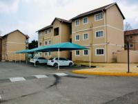 1 Bedroom 1 Bathroom Flat/Apartment to Rent for sale in Parkdene (JHB)