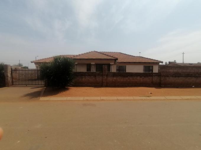 3 Bedroom House for Sale For Sale in Germiston - MR652358