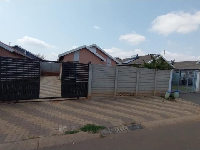 3 Bedroom House for Sale For Sale in Alberton - MR652365