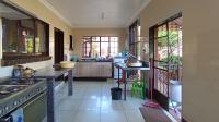 Kitchen - 69 square meters of property in Florida Park