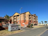 2 Bedroom 2 Bathroom Flat/Apartment for Sale for sale in Summerfields Estate