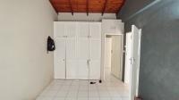 Main Bedroom - 15 square meters of property in Musgrave