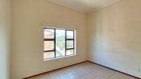 Main Bedroom - 17 square meters of property in Amanzimtoti 