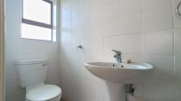 Main Bathroom - 3 square meters of property in Amanzimtoti 