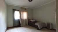 Bed Room 4 - 14 square meters of property in Lyttelton Manor