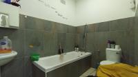 Bathroom 3+ - 13 square meters of property in Lyttelton Manor