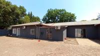 Front View of property in Lyttelton Manor