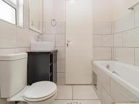 Bathroom 1 - 5 square meters of property in North Riding A.H.