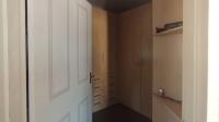 Main Bedroom - 28 square meters of property in Heatherview