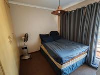 Bed Room 1 - 13 square meters of property in Heatherview