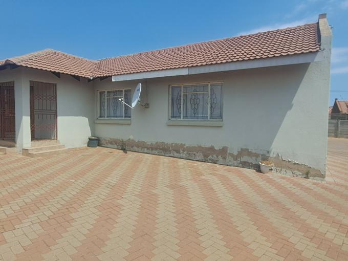 3 Bedroom House to Rent in Polokwane - Property to rent - MR653006