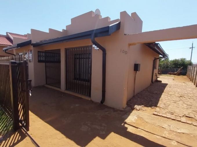 3 Bedroom House for Sale For Sale in Sebokeng - MR653019