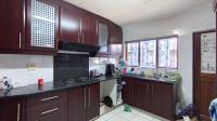 Kitchen - 18 square meters of property in Silverglen