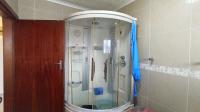 Bathroom 1 - 9 square meters of property in Silverglen