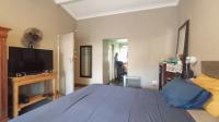 Main Bedroom - 31 square meters of property in Eldoraigne